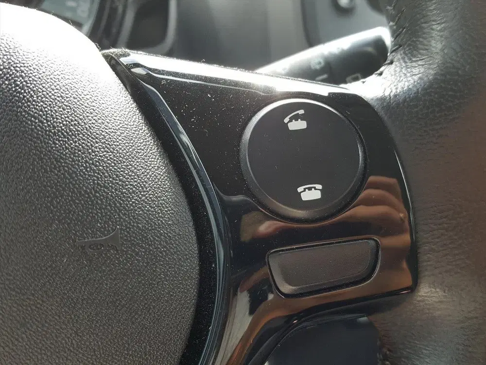 Peugeot 108 1.0 e-VTi 72pk 5D Active uit 2021, foto 18