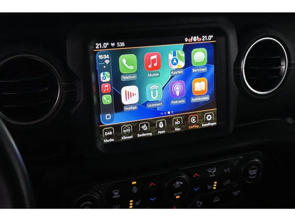 Jeep Wrangler Unlimited 4xe 380 Sahara NL Auto Leder Sto uit 2022, foto 17