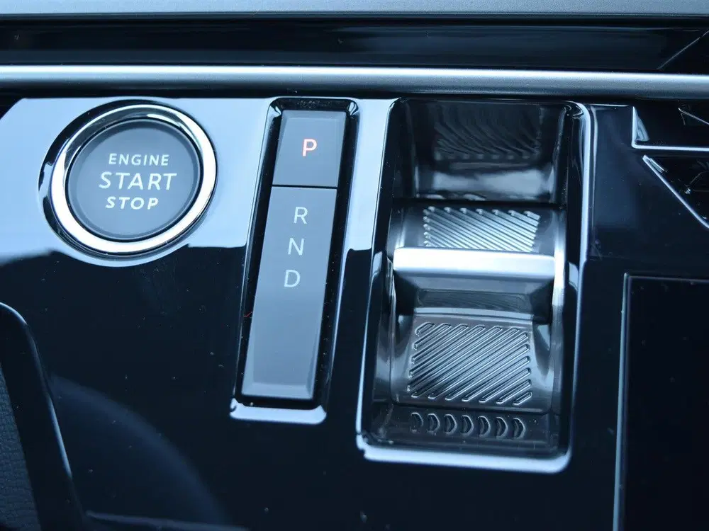 Peugeot 3008 Allure Avantage 210 73 kWh (bj 2026) uit 2026, foto 15