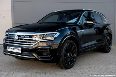 Volkswagen Touareg 4.0 V8 TDI R-Line 4Motion | Grijs Kenteke uit 2019