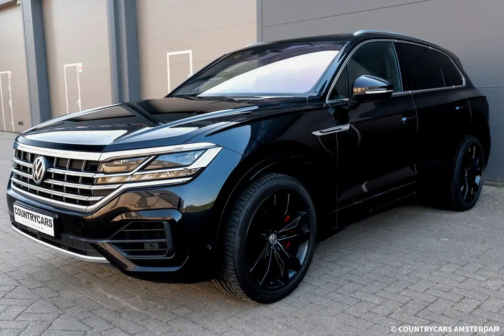 Volkswagen Touareg 4.0 V8 TDI R-Line 4Motion | Grijs Kenteke uit 2019, foto 6