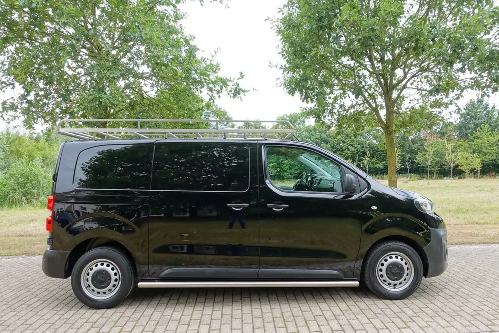 Peugeot Expert 2.0 BlueHDI 120 Standard Premium uit 2021, foto 5