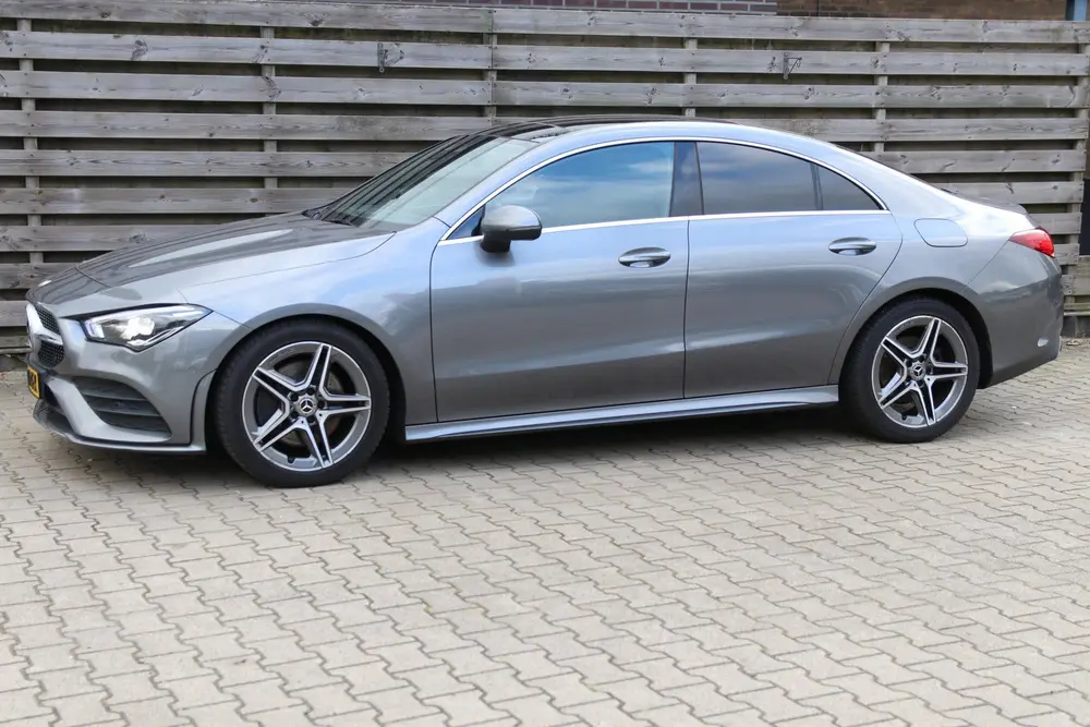 Mercedes-Benz CLA 200 Business Solution AMG uit 2020, foto 4