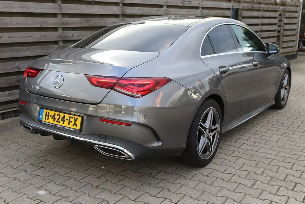Mercedes-Benz CLA 200 Business Solution AMG uit 2020, foto 6