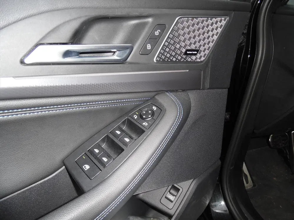 BMW 2-serie 223i 204pk Aut uit 2022, foto 13