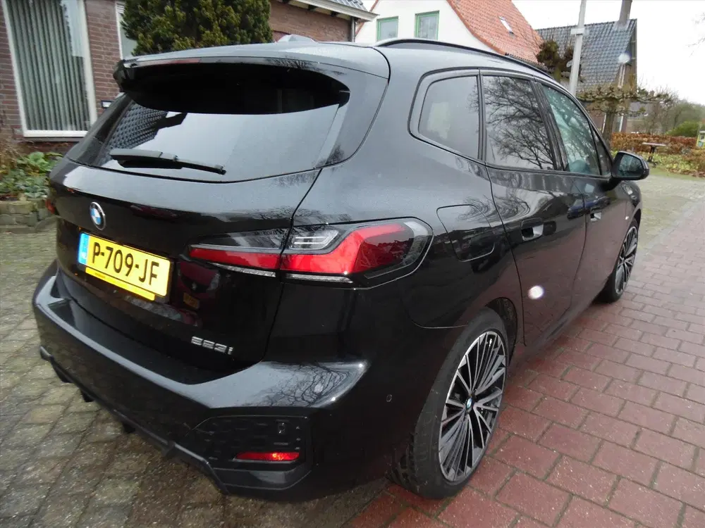 BMW 2-serie 223i 204pk Aut uit 2022, foto 5