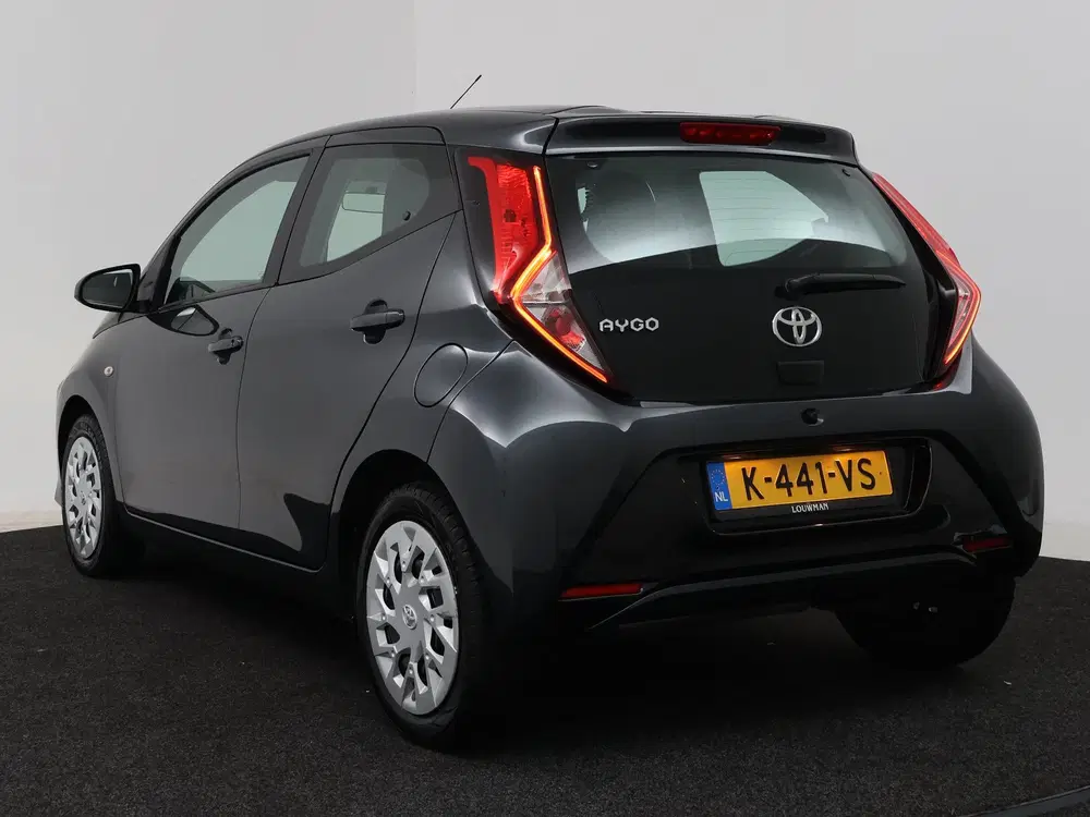 Toyota Aygo 1.0 VVT-i x-play uit 2021, foto 14