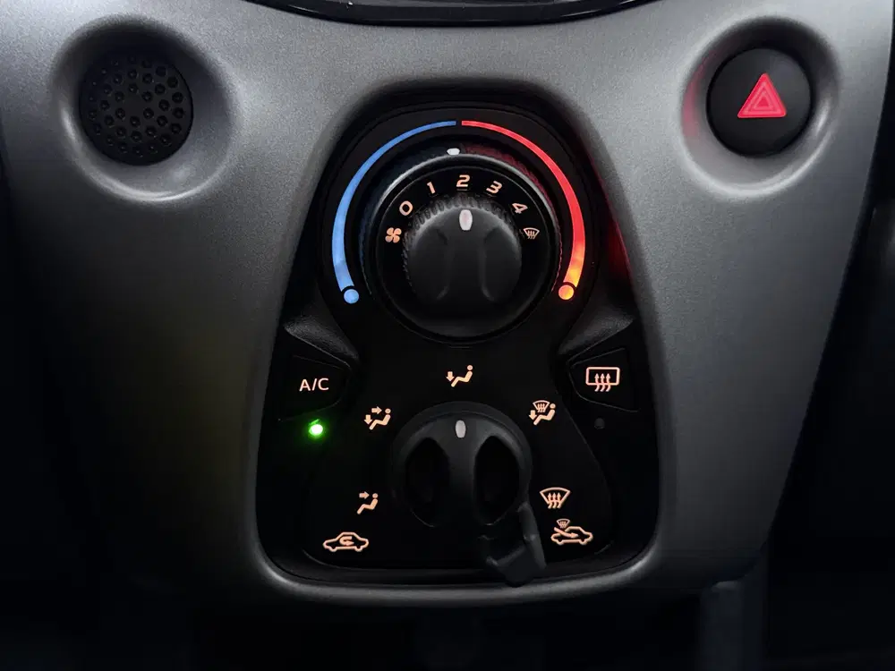 Toyota Aygo 1.0 VVT-i x-play uit 2021, foto 15