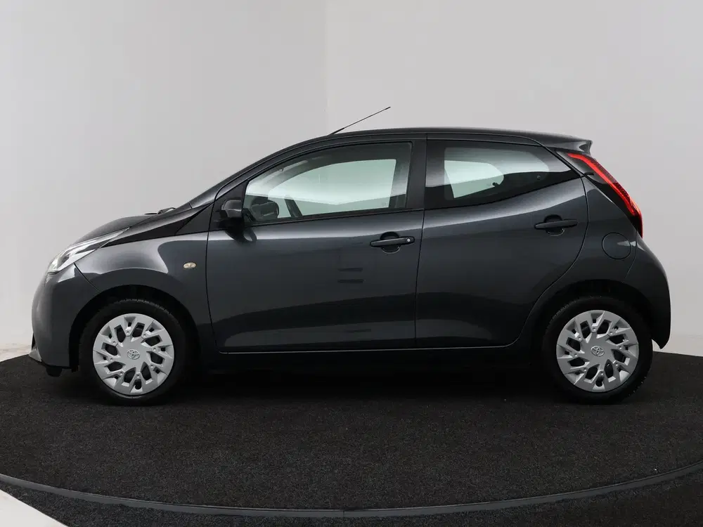 Toyota Aygo 1.0 VVT-i x-play uit 2021, foto 3