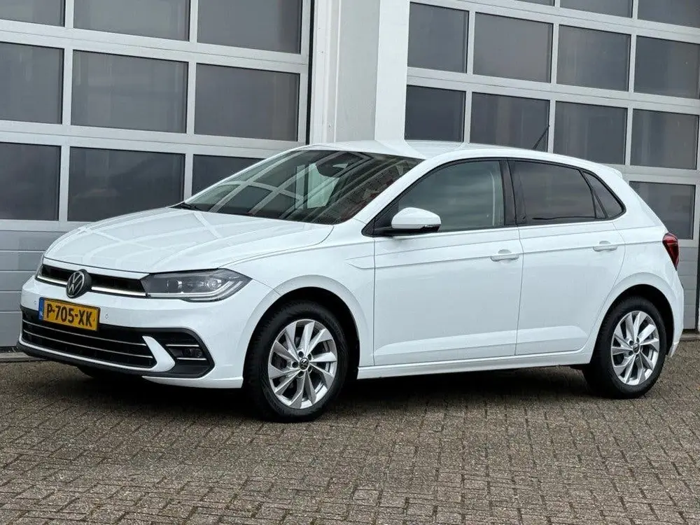 Volkswagen POLO 1.0 TSI 95PK Style Navi Pdc IQ-Light Virtuee uit 2022