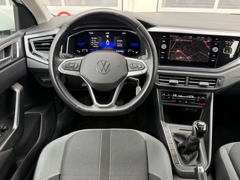 Volkswagen POLO 1.0 TSI 95PK Style Navi Pdc IQ-Light Virtuee uit 2022, foto 2