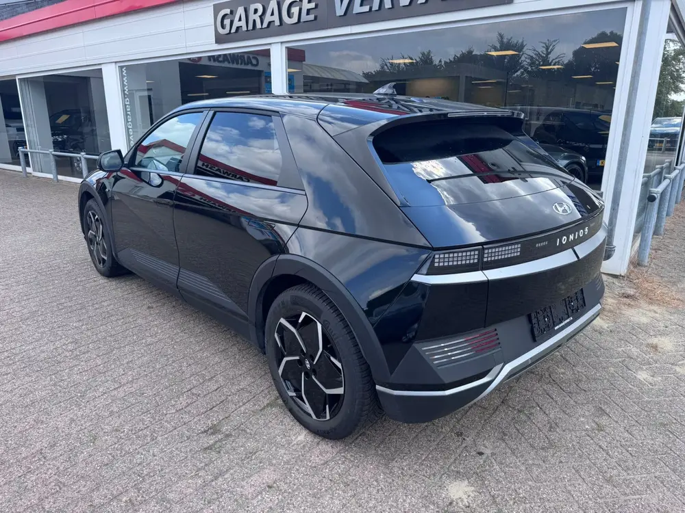 Hyundai IONIQ 5 Core 77.4 kWh (bj 2024 uit 2024, foto 4