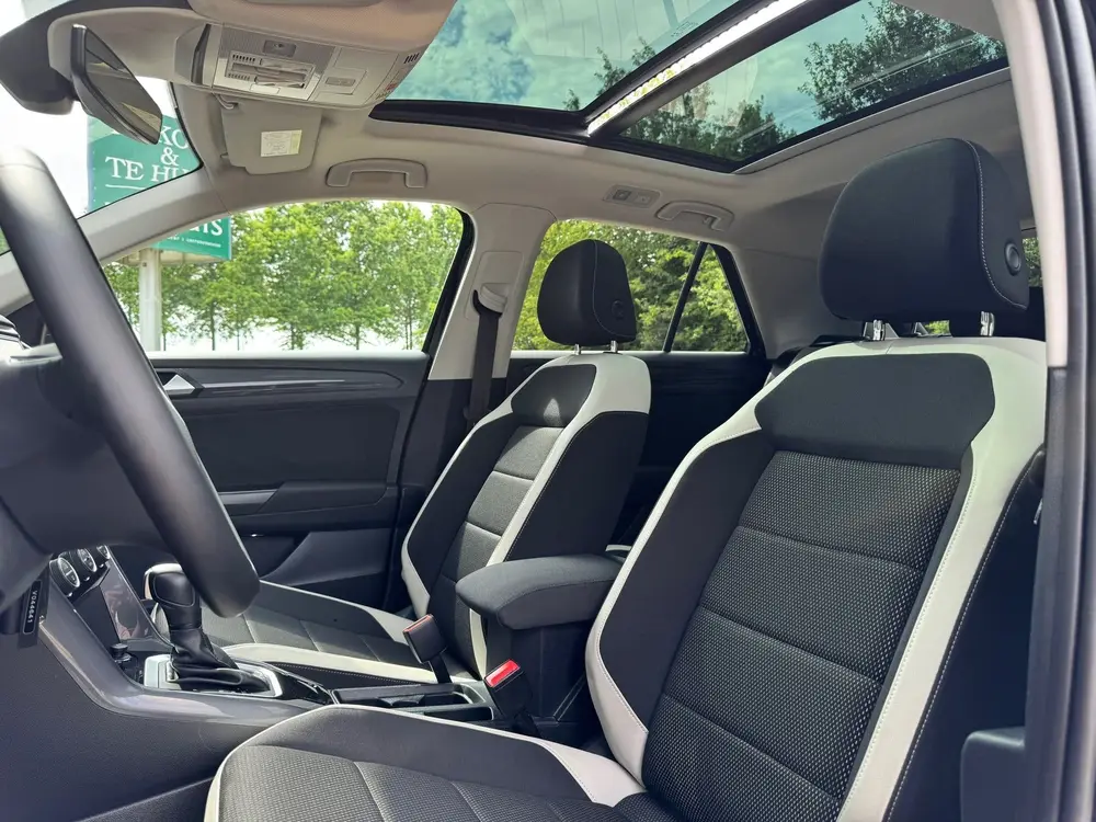 Volkswagen T-ROC 1.5 TSI | Pano | Carplay | ACC | Trekhaak | uit 2021, foto 12