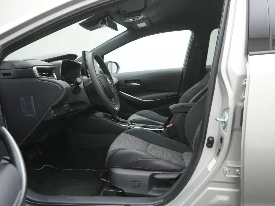Toyota Corolla Hybrid 180 Dynamic uit 2026, foto 8