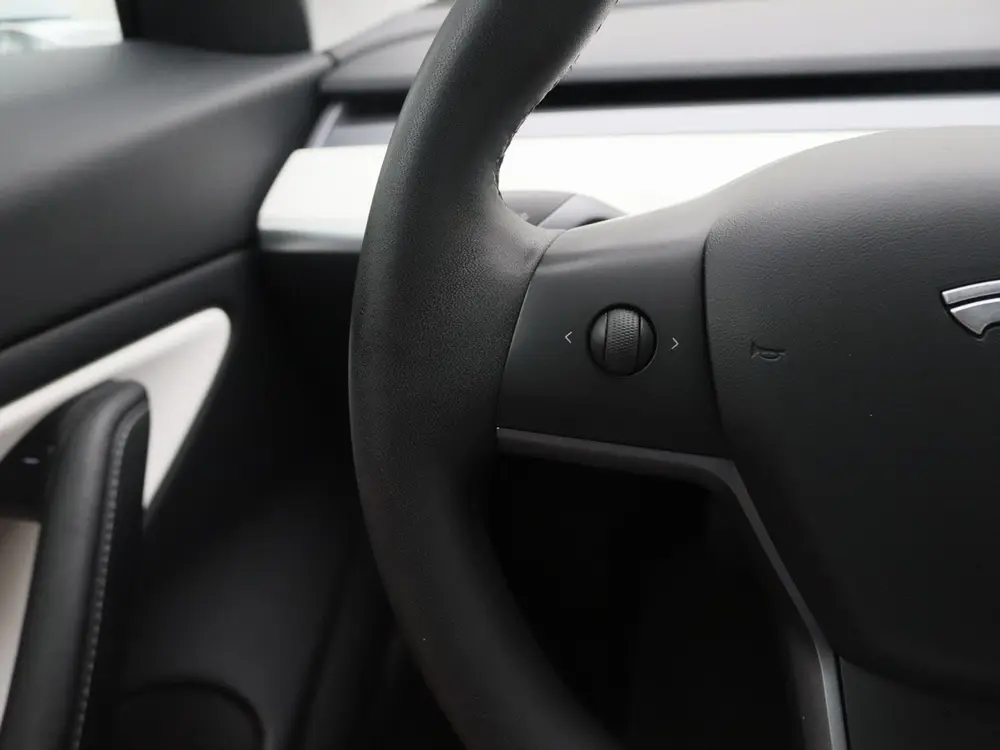 Tesla Model 3 Standard RWD Plus 85% SoH [ WIT LEDER+AUTOPILO uit 2020, foto 20