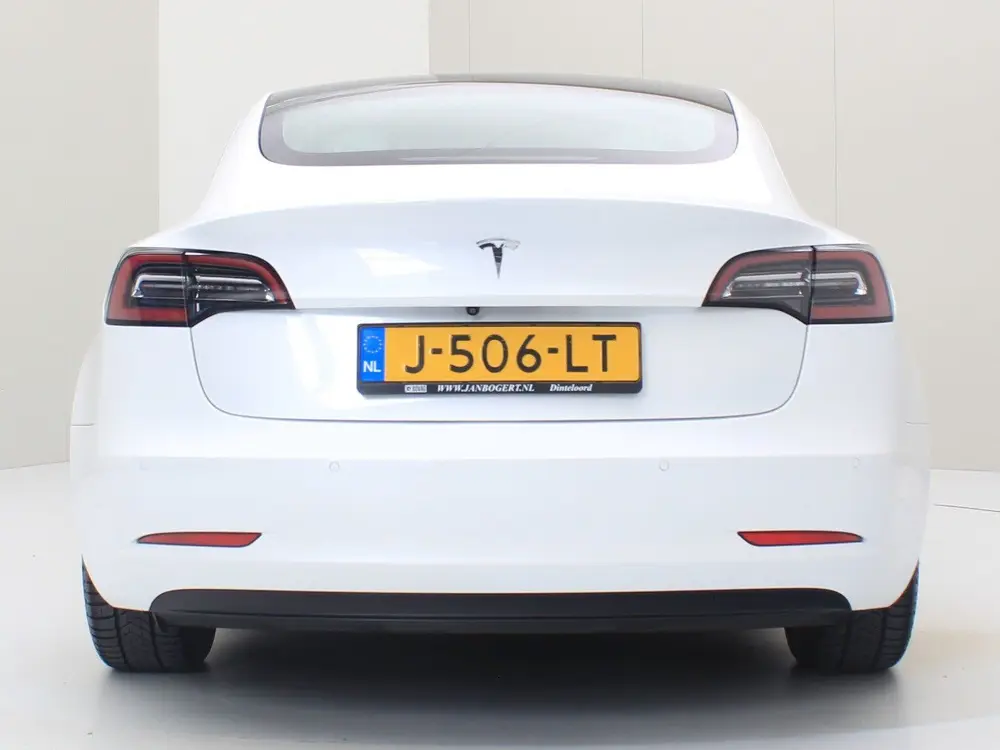 Tesla Model 3 Standard RWD Plus 85% SoH [ WIT LEDER+AUTOPILO uit 2020, foto 6