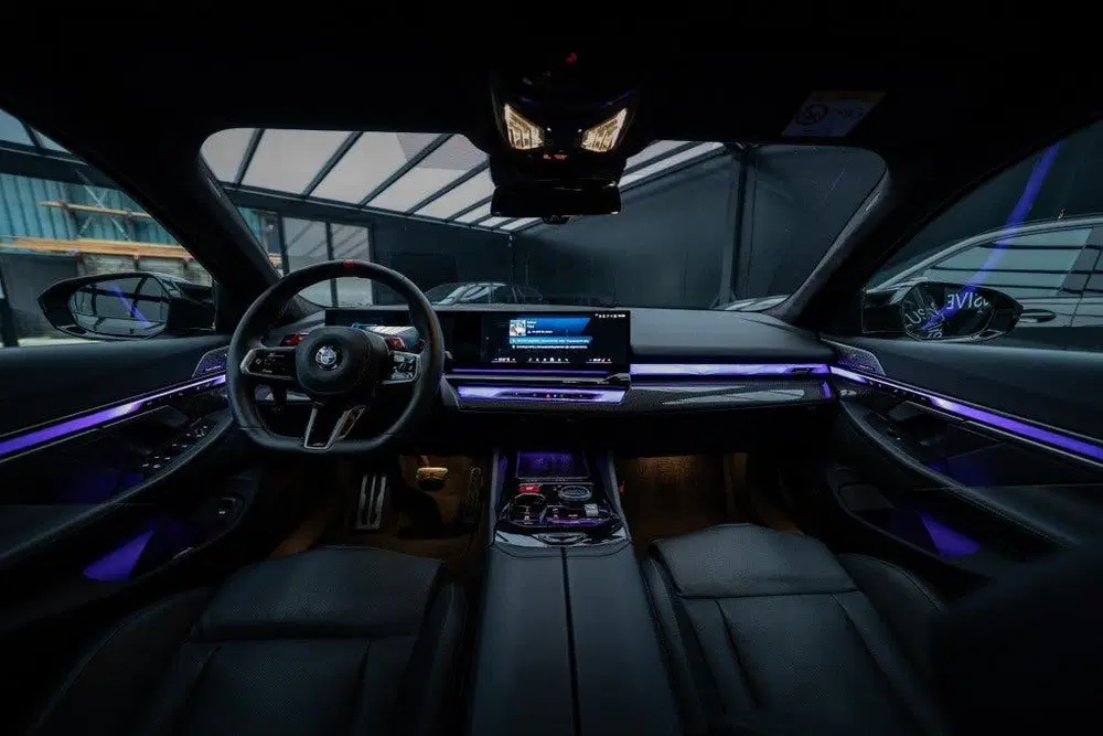 BMW M5 Full option uit 2024, foto 15