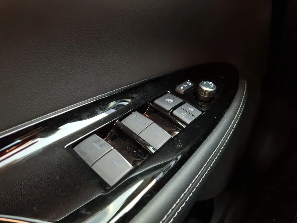 Toyota Mirai WATERSTOF H2 DYNAMIC METALLIC JBL AUDIO AP uit 2021, foto 17