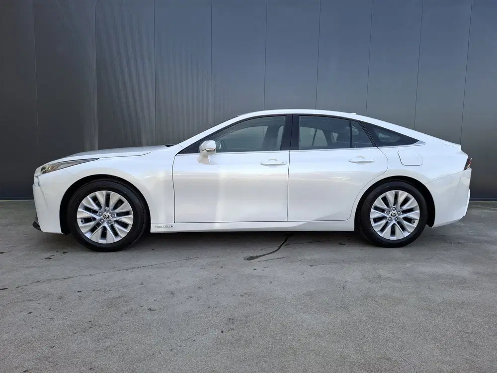 Toyota Mirai WATERSTOF H2 DYNAMIC METALLIC JBL AUDIO AP uit 2021, foto 4