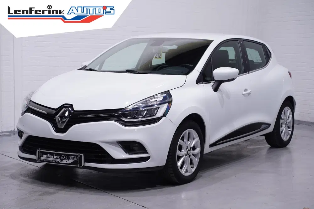 Renault Clio 0.9 TCe Intens Navi Clima PDC Camera Apple uit 2019