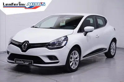 Renault Clio 0.9 TCe Intens Navi Clima PDC Camera Apple uit 2019