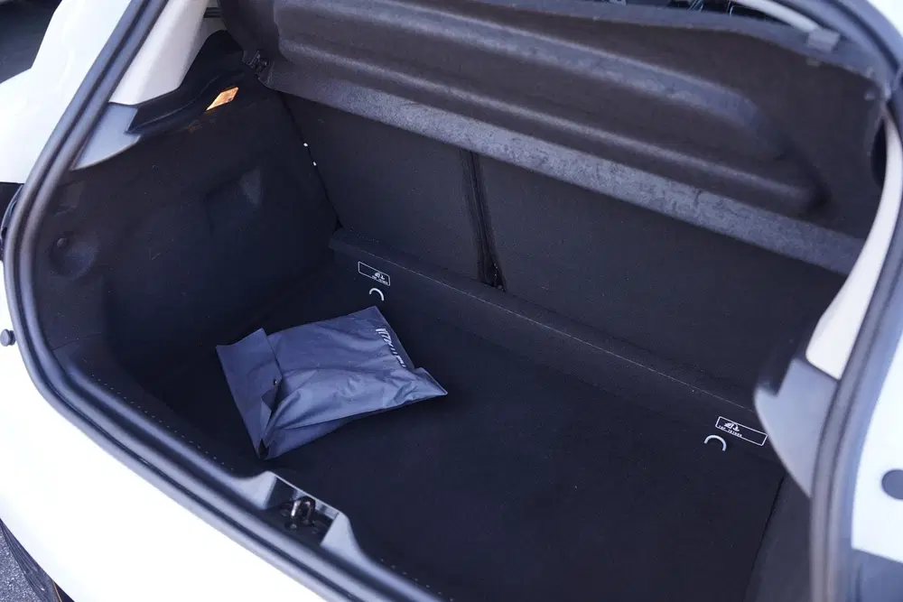 Renault Clio 0.9 TCe Intens Navi Clima PDC Camera Apple uit 2019, foto 11