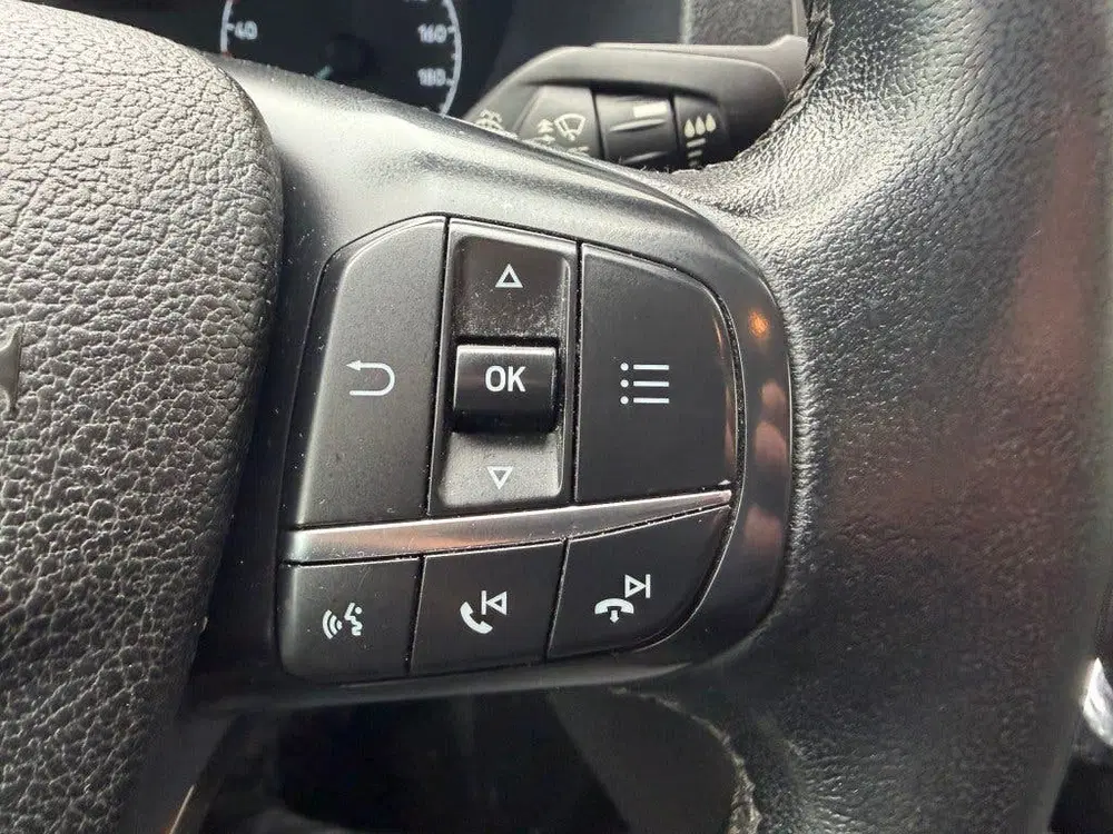 Ford Transit 350 2.0 L4H1 open laadbak 7 persoons uit 2021, foto 20