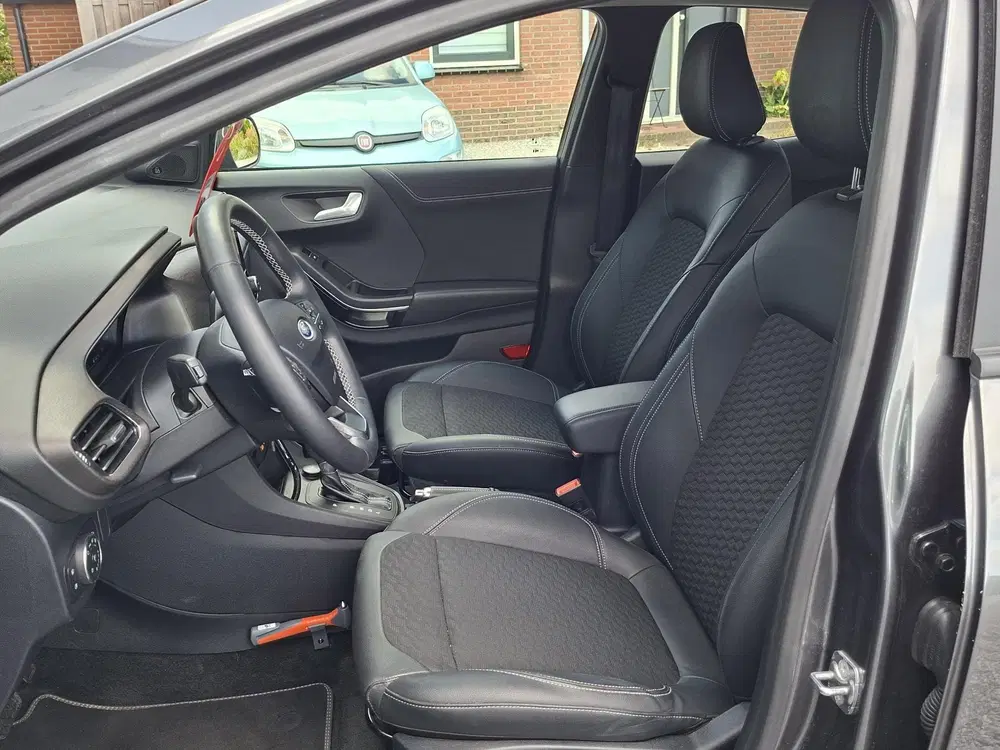 Ford Puma 1.0 EcoBoost Hybrid Titanium X NL-auto uit 2022, foto 19