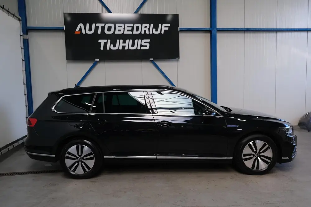 Volkswagen Passat Variant 1.4 TSI PHEV GTE Business - SOH 99 uit 2022, foto 3