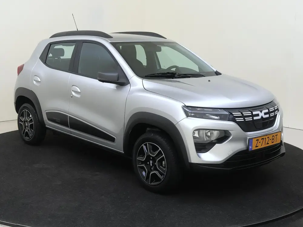 Dacia Spring Expression 27 kWh uit 2024, foto 2