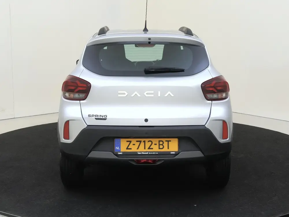 Dacia Spring Expression 27 kWh uit 2024, foto 7