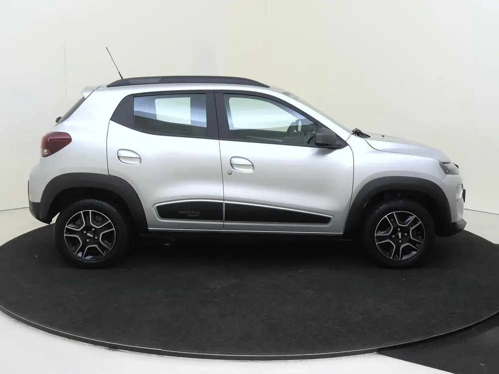 Dacia Spring Expression 27 kWh uit 2024, foto 9