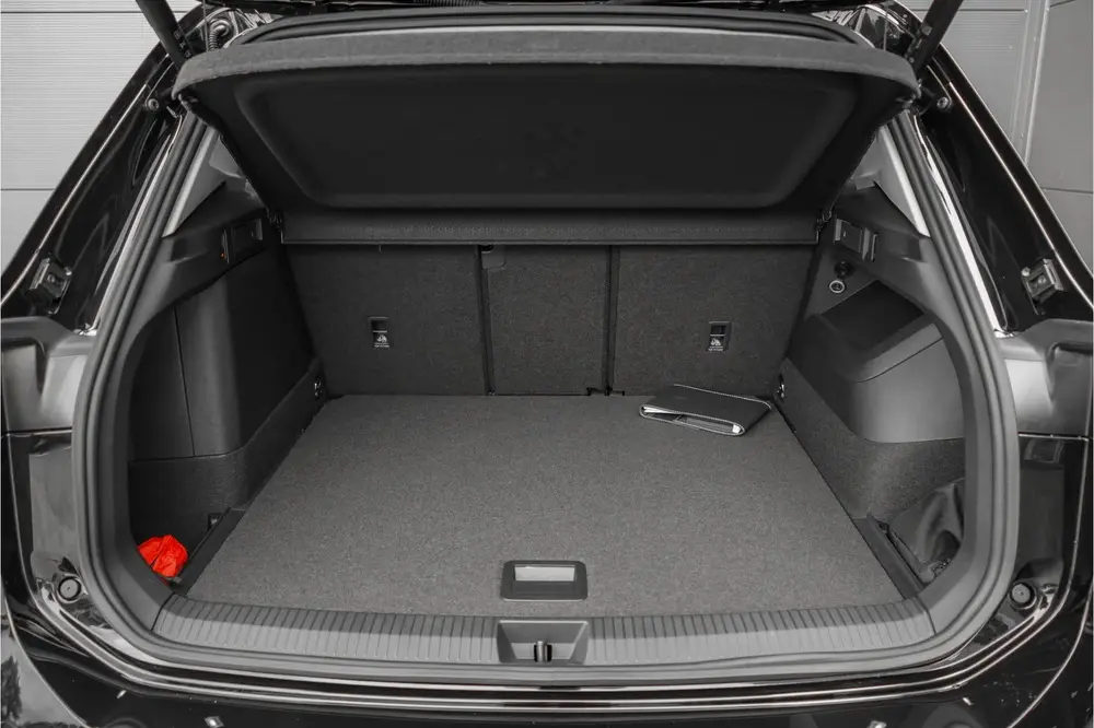 Volkswagen Tiguan 1.5 eHybrid 30 Year Ed Style Pano IQ Winte uit 2026, foto 7