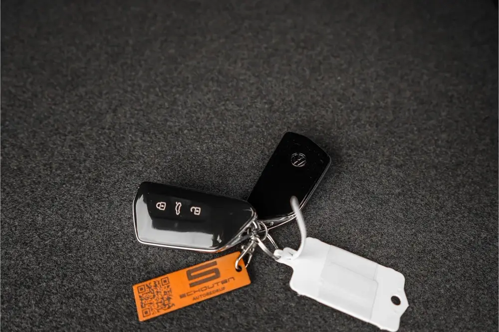 Volkswagen Tiguan 1.5 eHybrid 30 Year Ed Style Pano IQ Winte uit 2026, foto 8