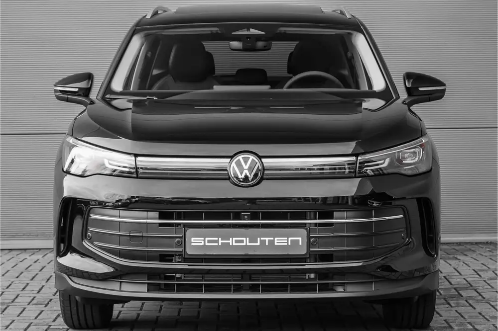 Volkswagen Tiguan 1.5 eHybrid 30 Year Ed Style IQ Pano Winte uit 2026, foto 14