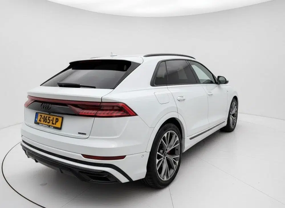 Audi Q8 60 TFSI E Q COMPETITION uit 2021, foto 7