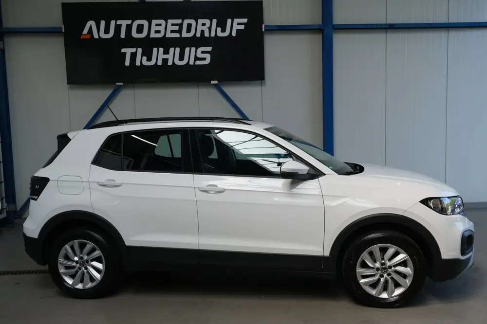 Volkswagen T-Cross 1.0 TSI Life - N.A.P. Airco, Cruise, Navi uit 2022, foto 2