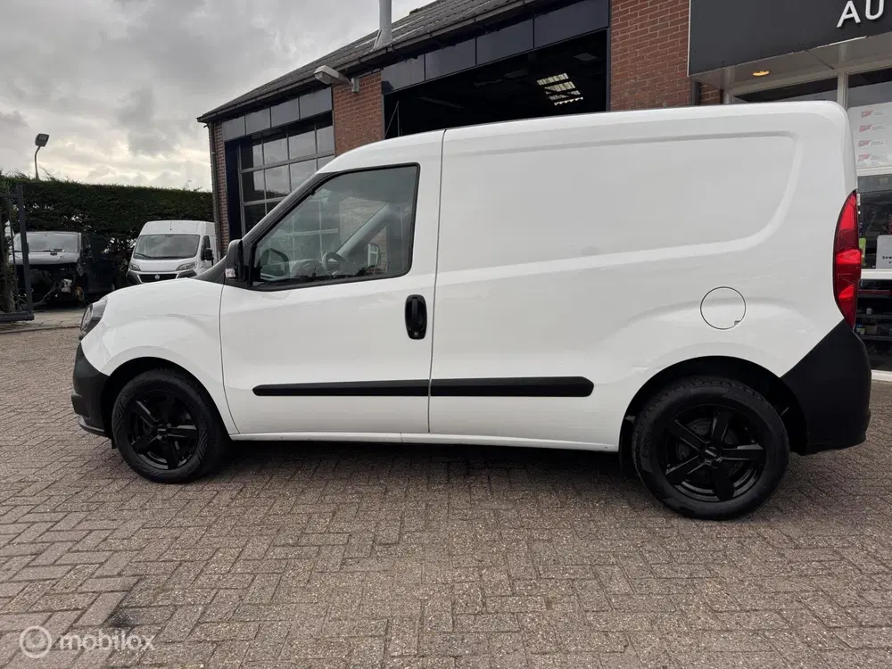 Fiat Doblo Doblò Cargo 1.6 MJ L1H1 129000 km NAP uit 2021, foto 6