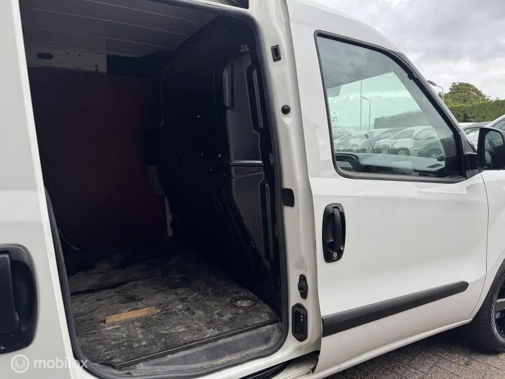 Fiat Doblo Doblò Cargo 1.6 MJ L1H1 129000 km NAP uit 2021, foto 9
