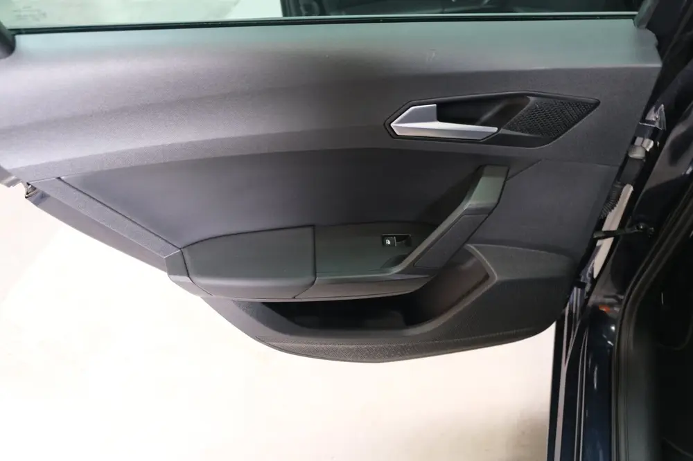 SEAT Leon 1.5 eTSI FR Business Intense Automaat uit 2022, foto 9
