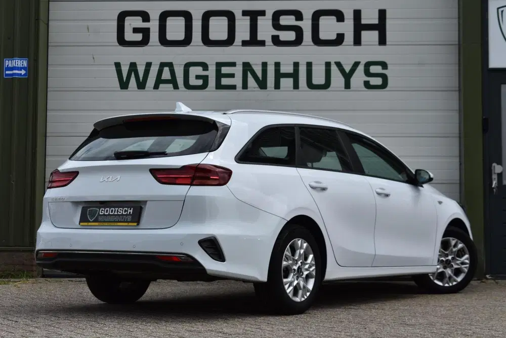 Kia Ceed 1.0 T-GDi ComfortLine uit 2024, foto 4