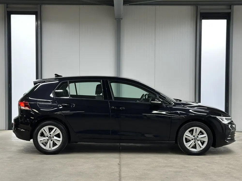 Volkswagen Golf 1.0 TSI Life Trekhaak | Winterpakket | ACC | uit 2022, foto 6