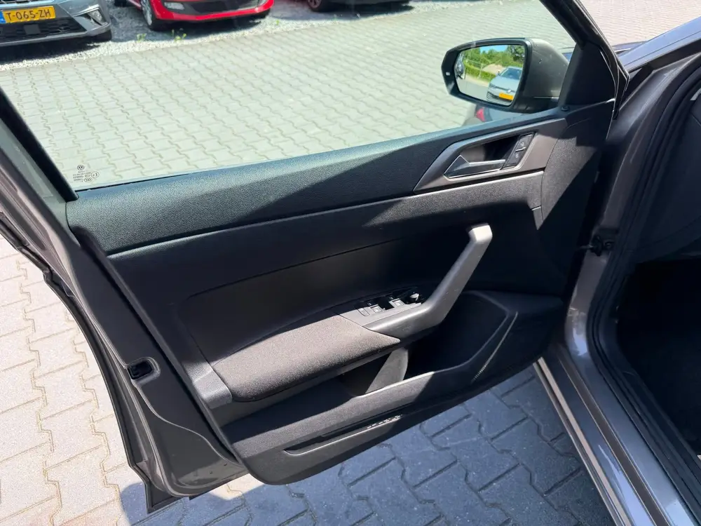 Volkswagen Polo 1.0 TSI Comfortline automaat uit 2019, foto 12