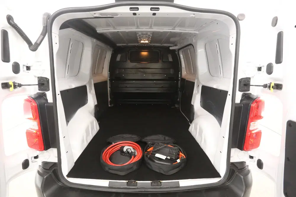 Citroën Jumpy Elektrisch L2H1 75 kWh uit 2022, foto 3