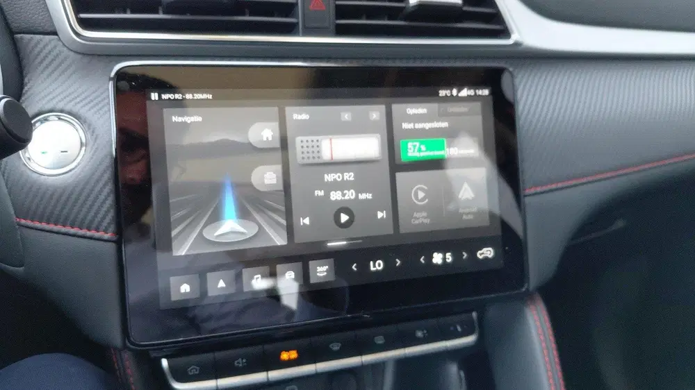 MG ZS Standard Range Luxury 50 kWh uit 2025, foto 13