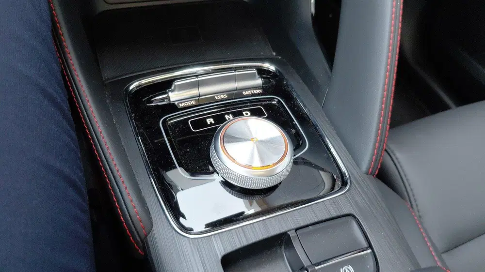 MG ZS Standard Range Luxury 50 kWh uit 2025, foto 14
