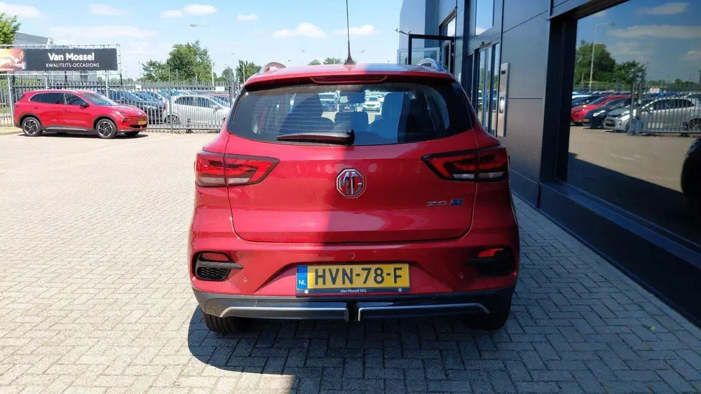 MG ZS Standard Range Luxury 50 kWh uit 2025, foto 3