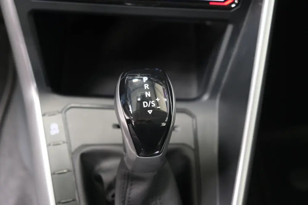 Volkswagen Polo 1.0 TSI Life Automaat - Airco, Cruise. uit 2022, foto 14