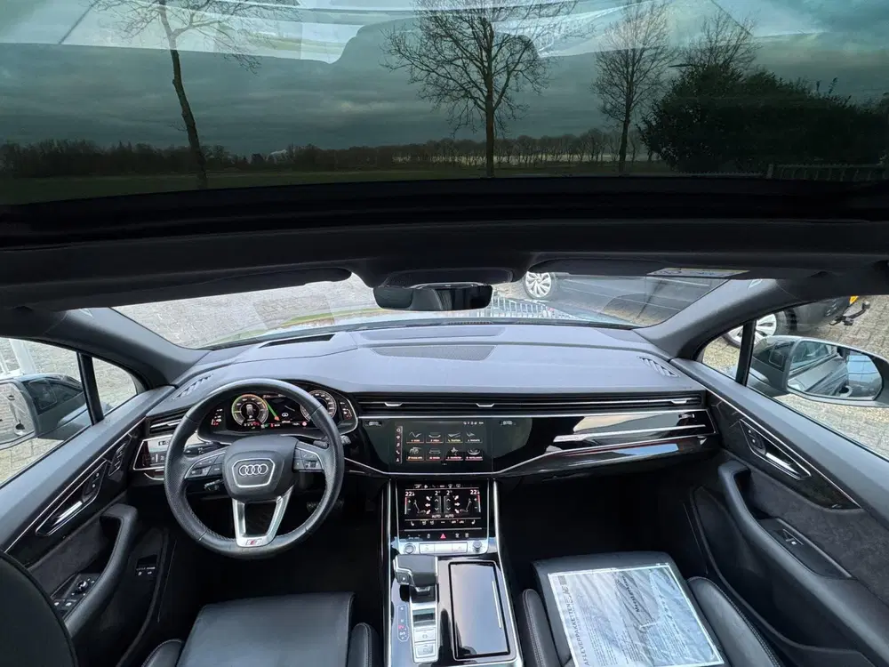 Audi Q7 55 TFSI e quattro Pro Line Plus SOH 92% Pa uit 2021, foto 2