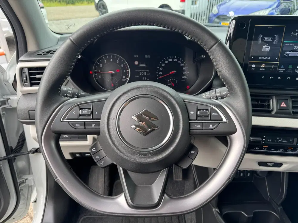 Suzuki Swift 1.2 Style Smart Hybrid NIEUWSTE MODEL uit 2024, foto 13
